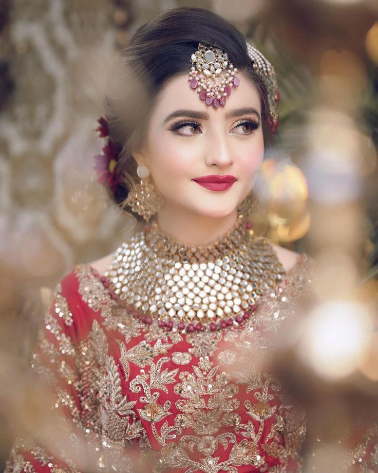 ROYAL BRIDAL EDITION (ULTIMATE BRIDAL WEDDING LOOK) for women